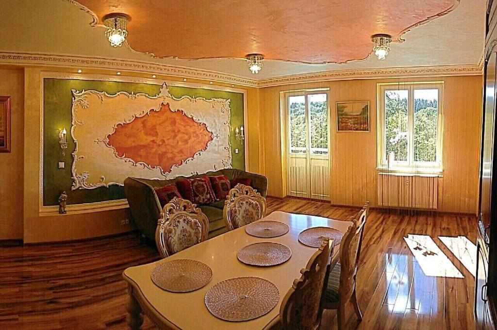 Rose Apartment Marianske Lazne Bagian luar foto
