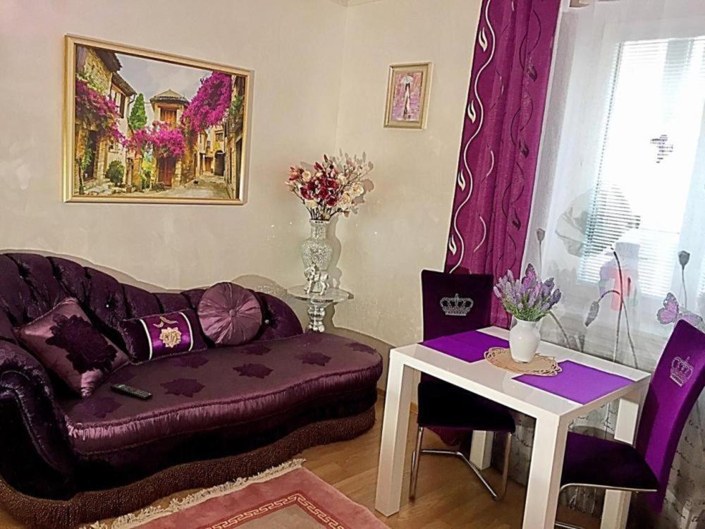 Rose Apartment Marianske Lazne Bagian luar foto