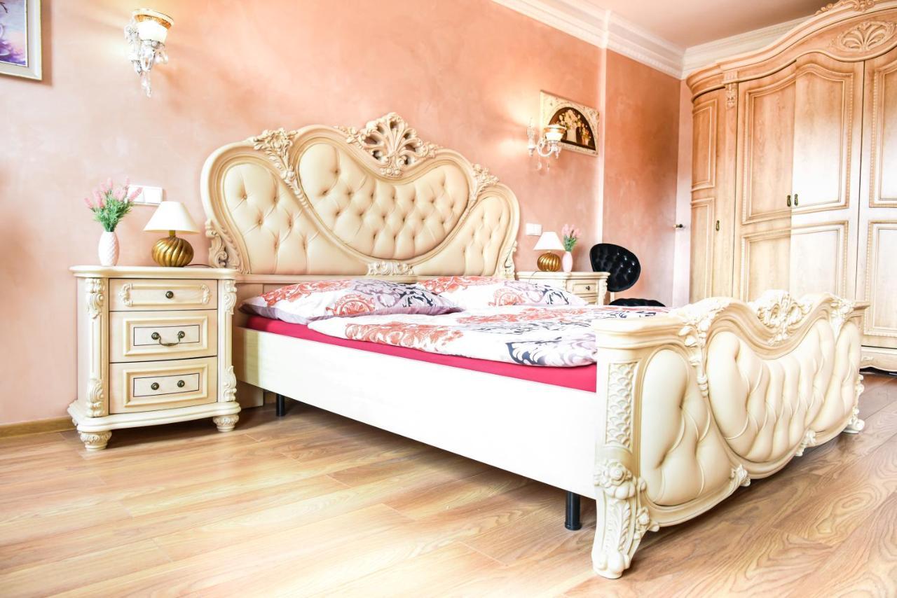 Rose Apartment Marianske Lazne Bagian luar foto