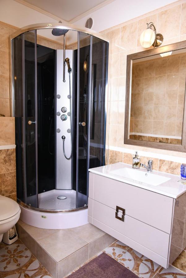 Rose Apartment Marianske Lazne Bagian luar foto